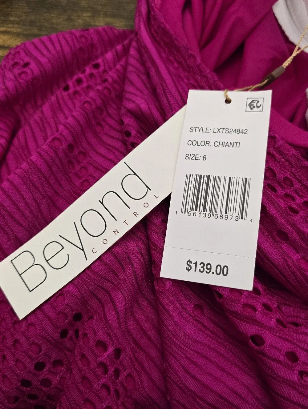 Beyond Control Magenta Textured One Piece Swimsuit Size 6